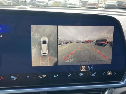 New 2026 Chevrolet Equinox EV LT image 20