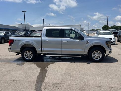 Used 2025 Ford F150 XLT w/ Equipment Group 301A Standard AWD/4WD image 3