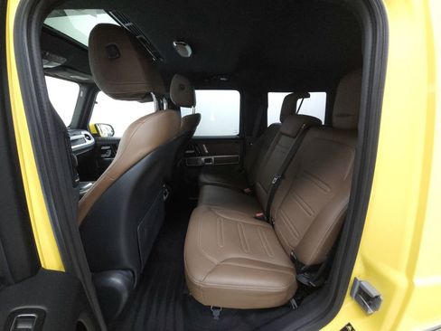 Used 2025 Mercedes-Benz G 550 image 27