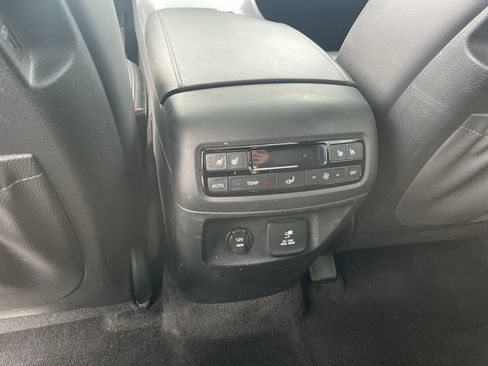 Used 2024 Hyundai Palisade Calligraphy image 22