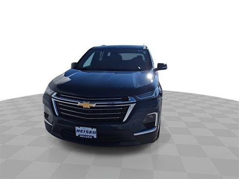 Certified 2023 Chevrolet Traverse LT image 3