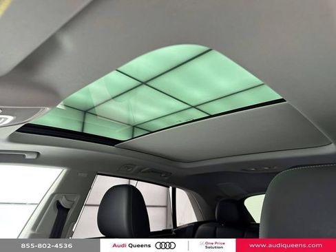 Used 2023 Audi Q8 Premium Plus w/ Premium Plus Package AWD/4WD image 22