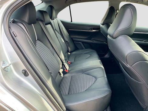 Used 2024 Toyota Camry SE image 24