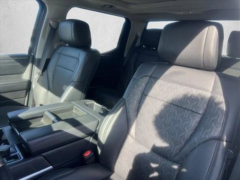 Used 2024 Toyota Tundra Limited image 17