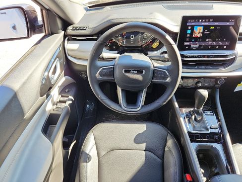 New 2026 Jeep Compass Limited image 7