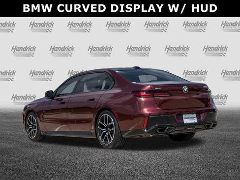 Used 2024 BMW 760i xDrive AWD/4WD image 7