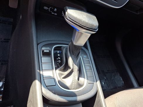 Used 2024 Hyundai Kona SEL FWD image 27