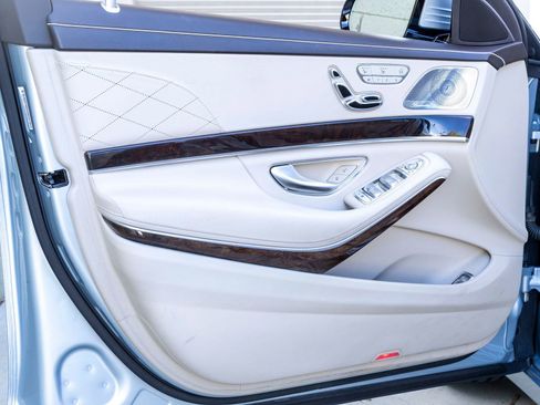 Used 2020 Mercedes-Benz S 560 Sedan image 12