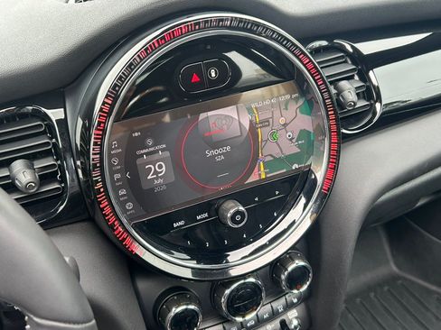 Used 2022 MINI Cooper SE FWD image 23