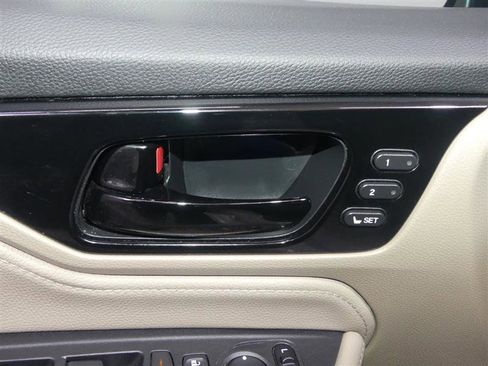 Used 2023 Honda Odyssey Touring image 20