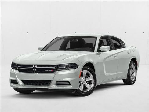 Used 2015 Dodge Charger SXT RWD image 1