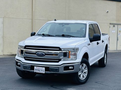 Used 2019 Ford F150 XLT image 4