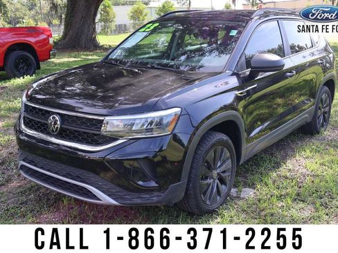 Used 2023 Volkswagen Taos S FWD image 2