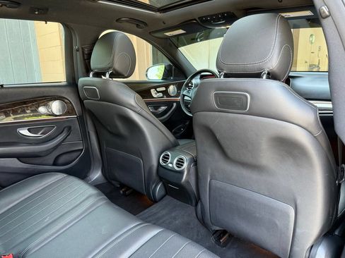 Used 2018 Mercedes-Benz E 400 4MATIC Wagon image 16