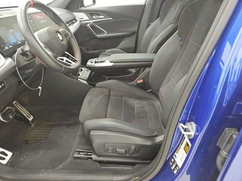 Used 2025 BMW X2 M35i AWD/4WD image 3