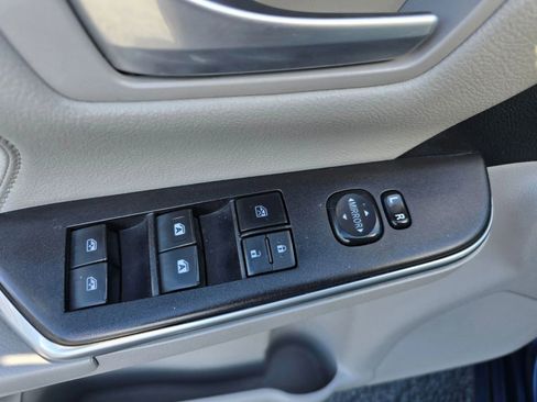 Used 2016 Toyota Camry XLE image 20