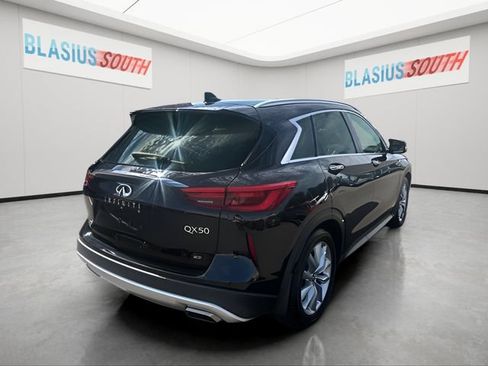 Used 2021 INFINITI QX50 Luxe w/ Cargo Package AWD/4WD image 3
