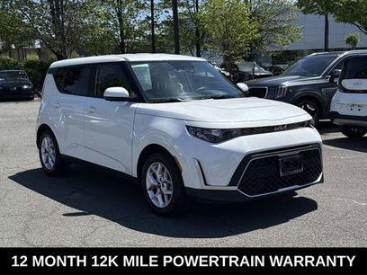 Used 2025 Kia Soul LX w/ LX Technology Package