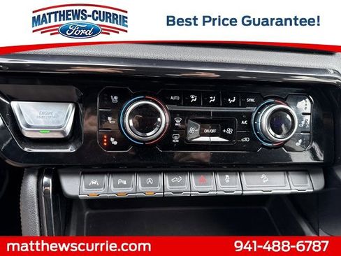Used 2024 GMC Sierra 1500 AT4 w/ Technology Package image 19