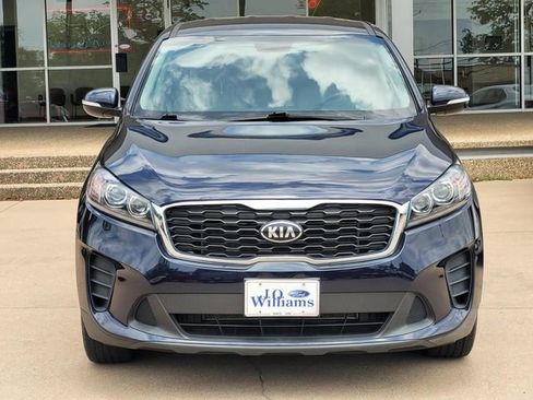 Used 2020 Kia Sorento LX AWD/4WD image 2