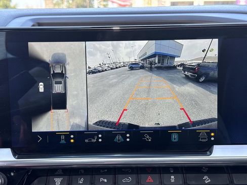 Used 2025 Chevrolet Silverado 2500 LTZ w/ LTZ Plus Package image 26