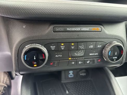 Used 2022 Ford Bronco Sport Outer Banks w/ Tech Package image 18