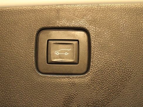 Used 2025 Buick Envista Avenir image 16