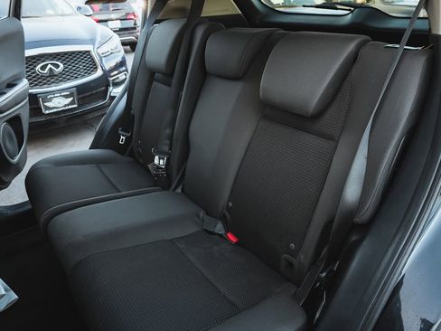 Used 2019 Honda HR-V LX image 11