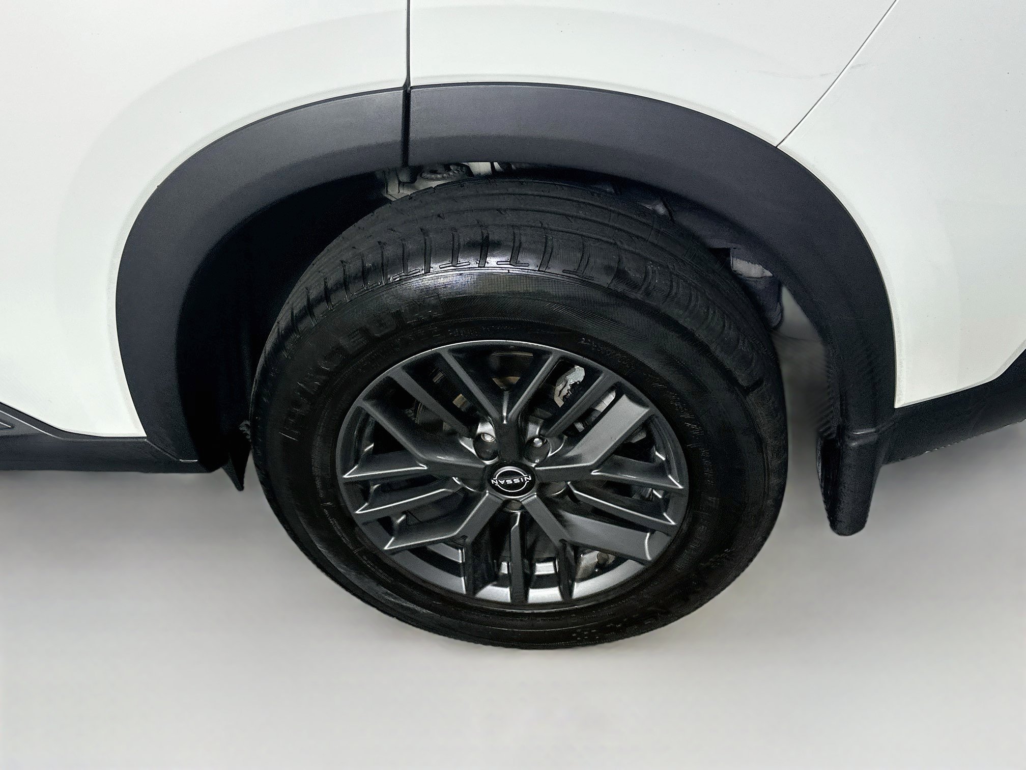 Used 2023 Nissan Rogue S FWD image 11