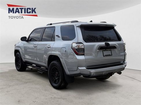 Used 2023 Toyota 4Runner TRD Off-Road Premium image 5