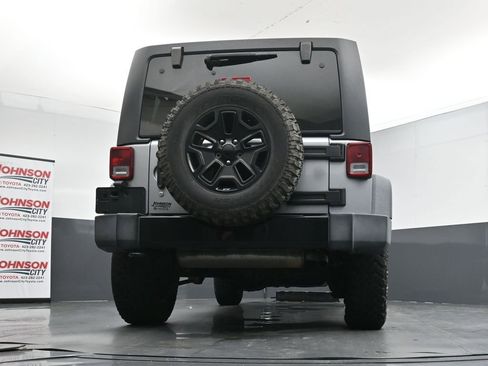 Used 2016 Jeep Wrangler Unlimited Sport AWD/4WD image 37