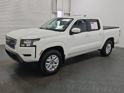 Used 2022 Nissan Frontier SV RWD image 5