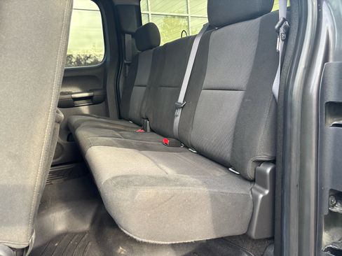 Used 2011 Chevrolet Silverado 2500 LT w/ Interior Plus Package image 30