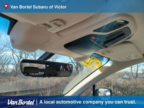 Used 2022 Subaru Outback Limited image 21