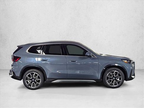 Used 2026 BMW X1 xDrive28i w/ Technology Package AWD/4WD image 4