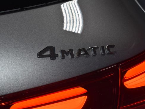 New 2026 Mercedes-Benz GLA 250 4MATIC image 25