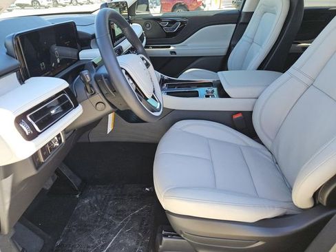 New 2026 Lincoln Aviator Reserve image 18
