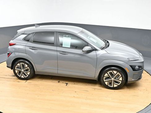 Used 2023 Hyundai Kona SE image 47