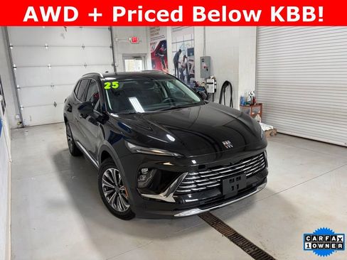 Used 2025 Buick Envision Preferred image 2