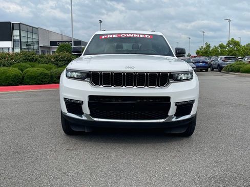 Used 2024 Jeep Grand Cherokee L Limited AWD/4WD image 2