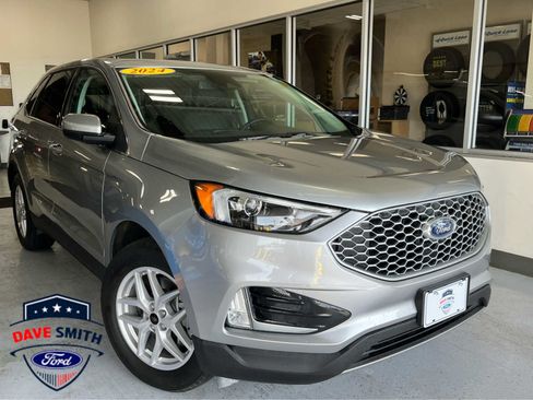Certified 2024 Ford Edge SEL w/ Convenience Package AWD/4WD image 1