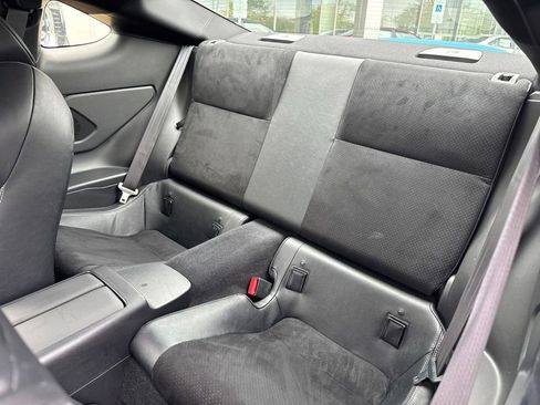 Used 2023 Toyota GR86 Premium RWD image 15