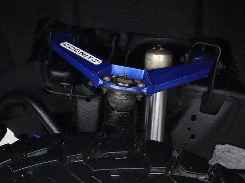 Used 2015 Chevrolet Silverado 2500 High Country w/ Duramax Plus Package image 13