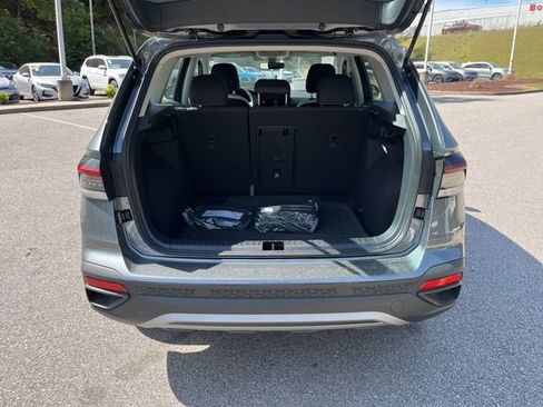 New 2026 Volkswagen Taos S FWD image 19