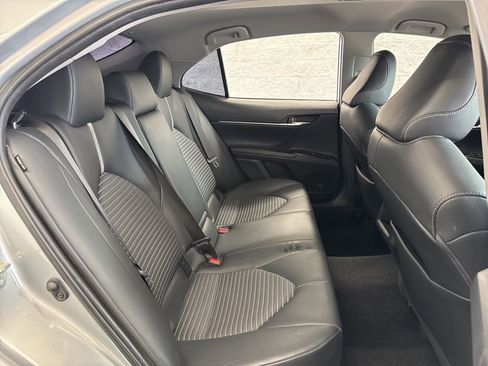 Used 2020 Toyota Camry SE AWD/4WD image 41