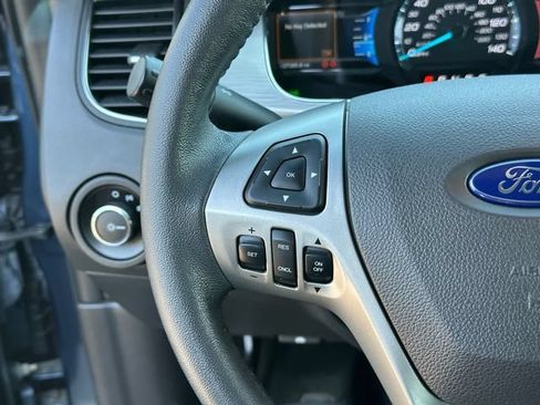 Used 2018 Ford Taurus SEL w/ Equipment Group 201A AWD/4WD image 13