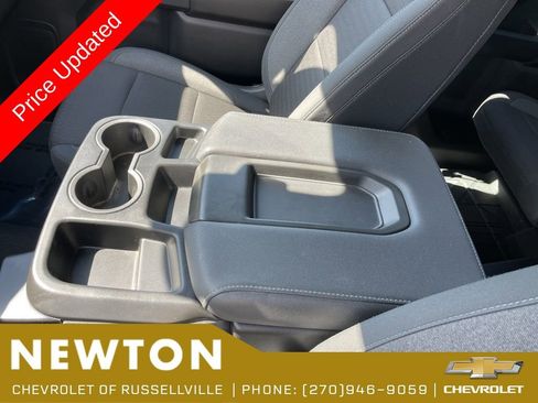 Used 2024 Chevrolet Silverado 1500 Custom w/ Turbomax Blackout Package AWD/4WD image 18