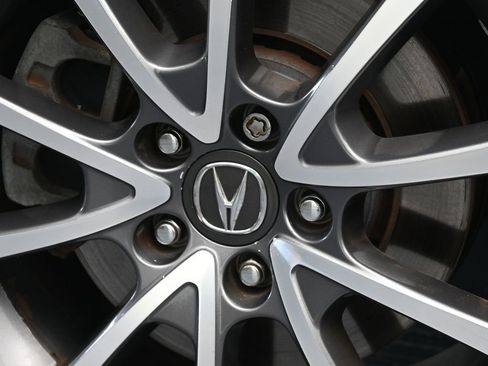 Used 2017 Acura TLX V6 image 33