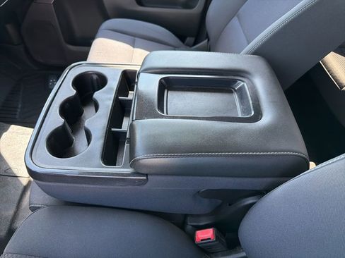 Used 2018 Chevrolet Silverado 1500 LT w/ All Star Edition AWD/4WD image 30