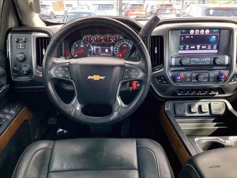 Used 2018 Chevrolet Silverado 1500 LTZ w/ Texas Edition AWD/4WD image 6